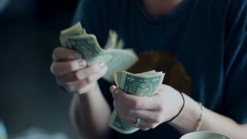Main, Healthy Financial Habits, Unsplash