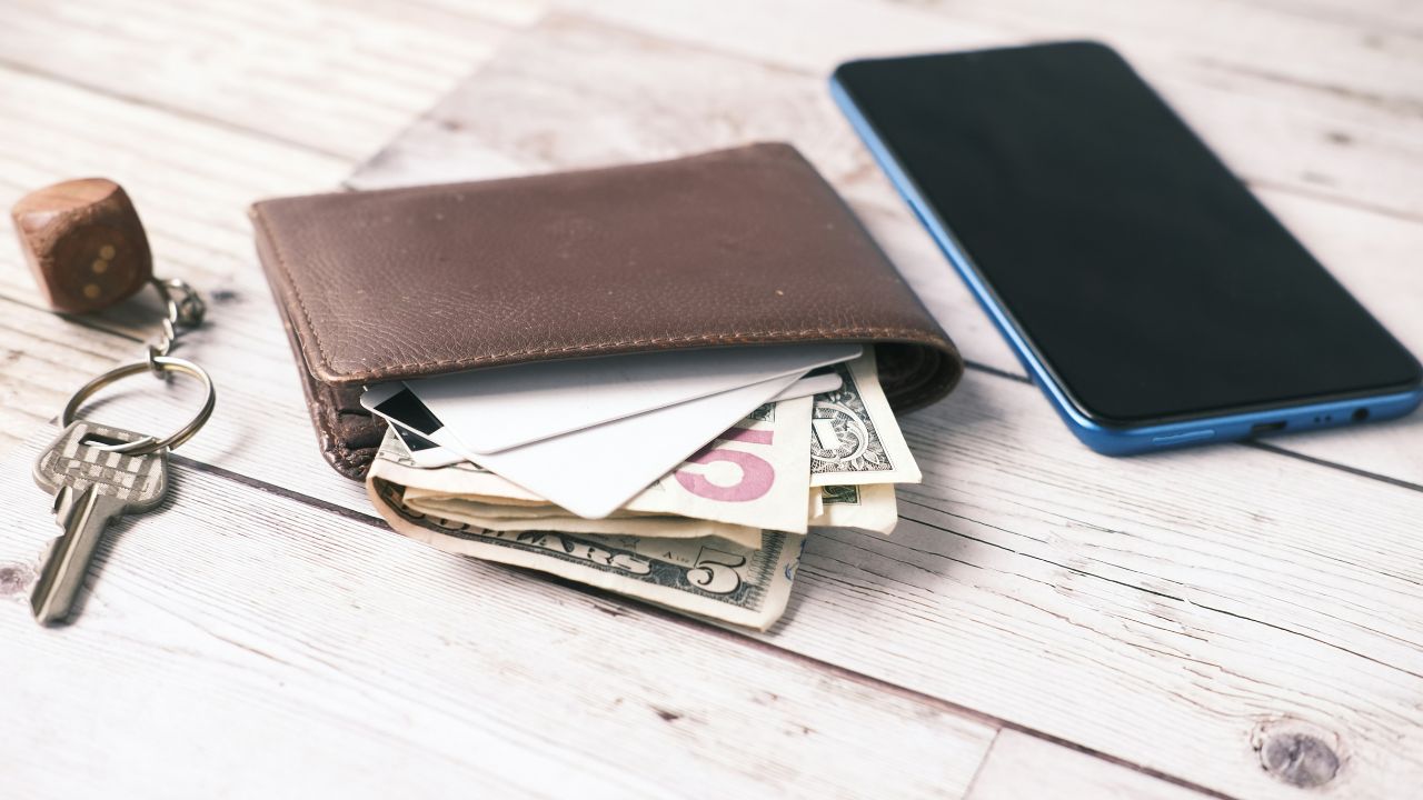 Savings, Healthy Financial Habits, Unsplash