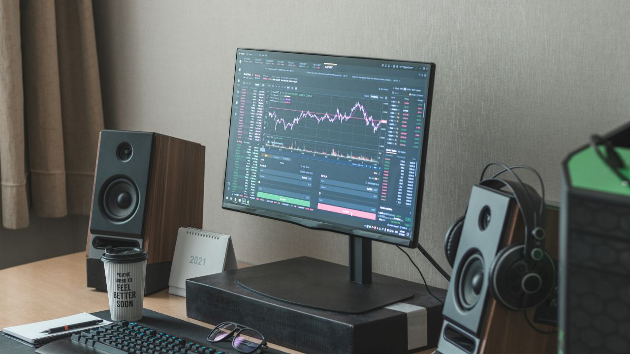 Stocks, Healthy Financial Habits, Unsplash