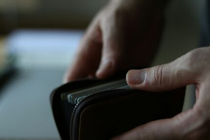best frugal habits
