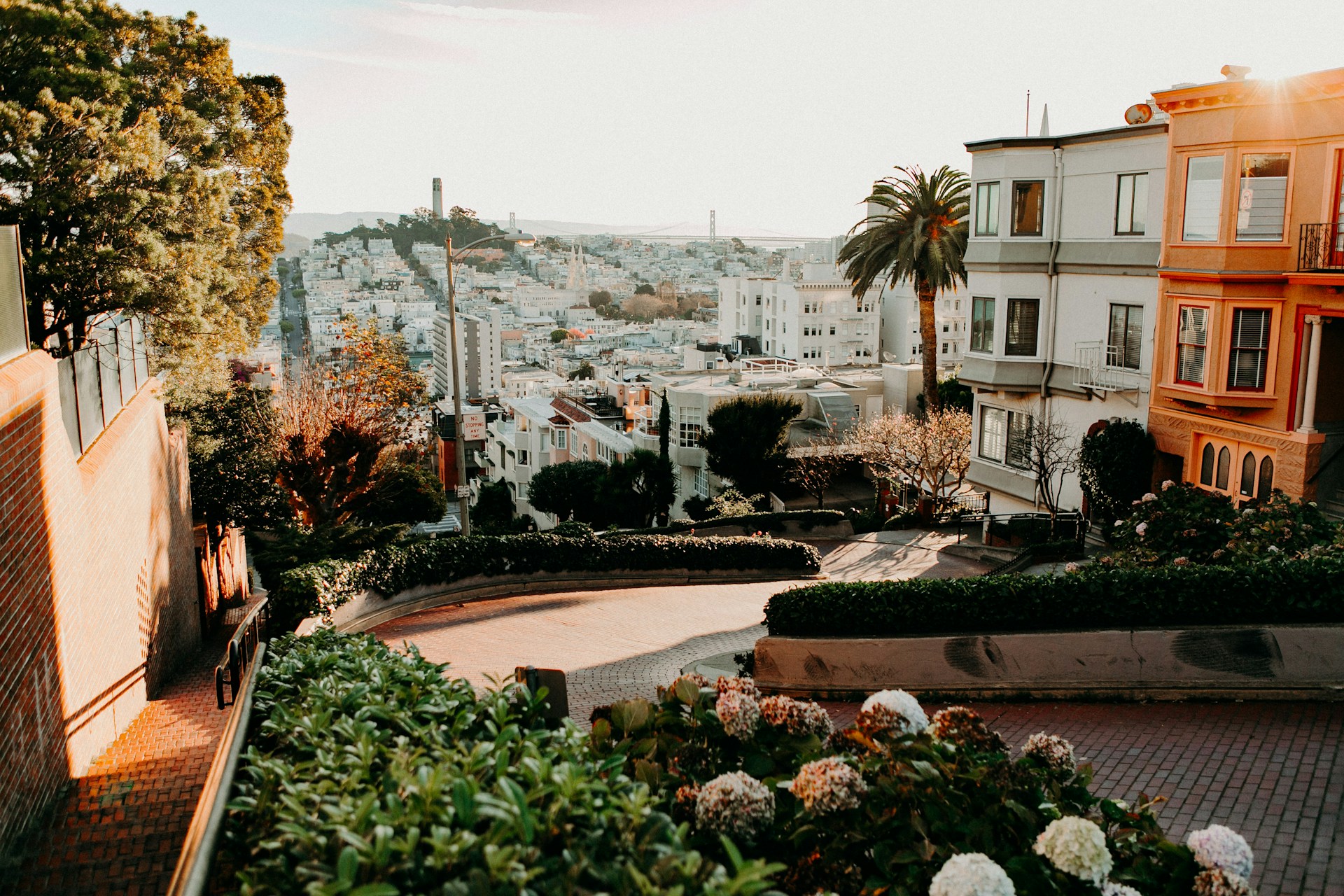 cities with the highest average salaries